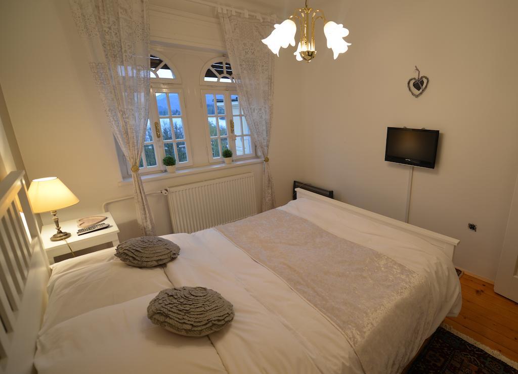 Villa Elasan ブレッド 部屋 写真